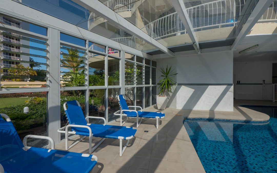 Book Beachfront Burleigh Heads Accommodation with Burleigh Surf