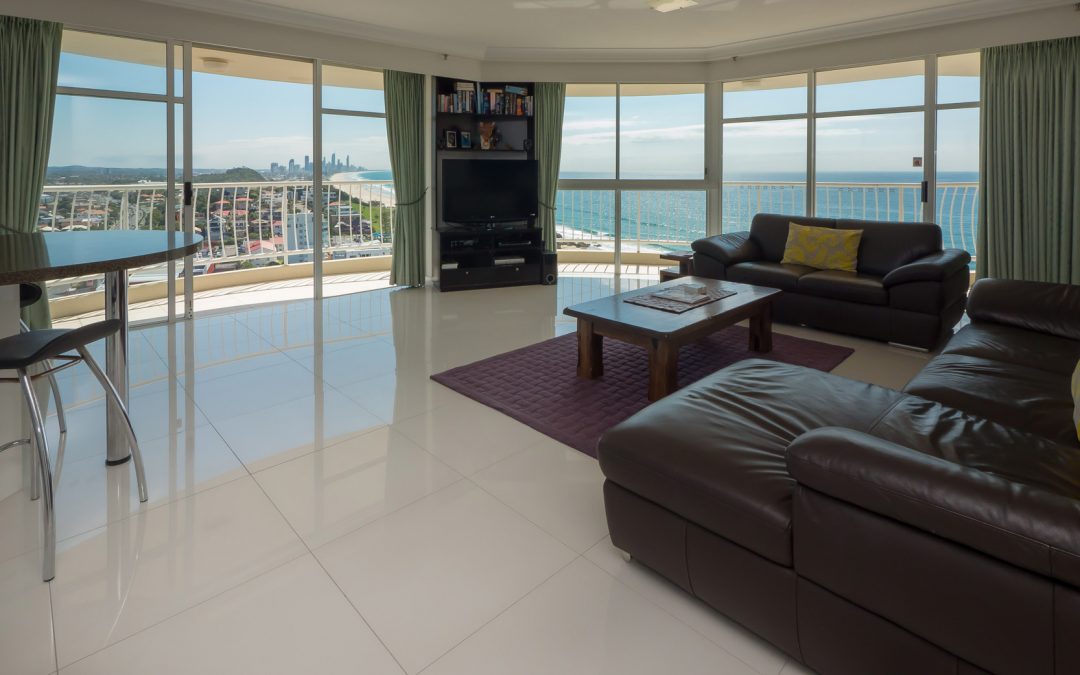 Book Our Burleigh Beachfront Accommodation for Your Summer Break